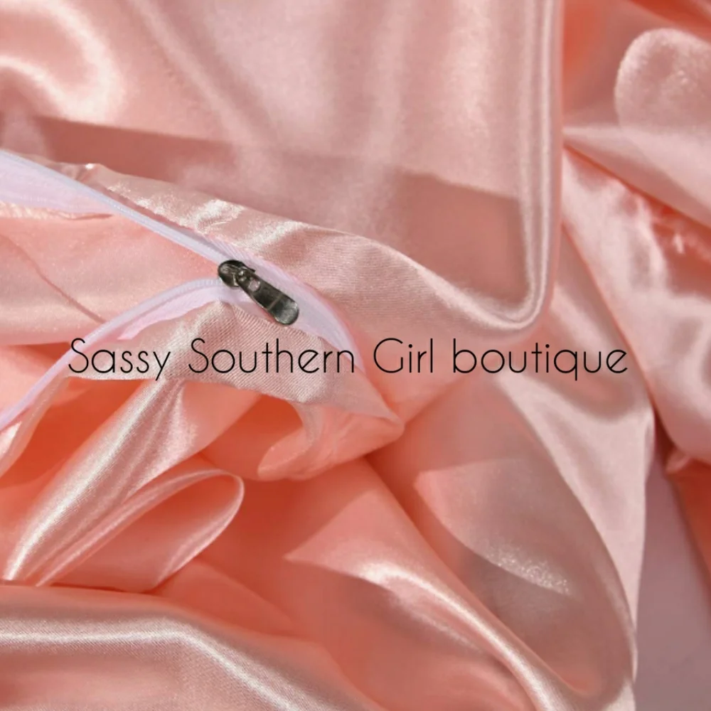 ⭐🆕 Luxury pink satin duvet cover set